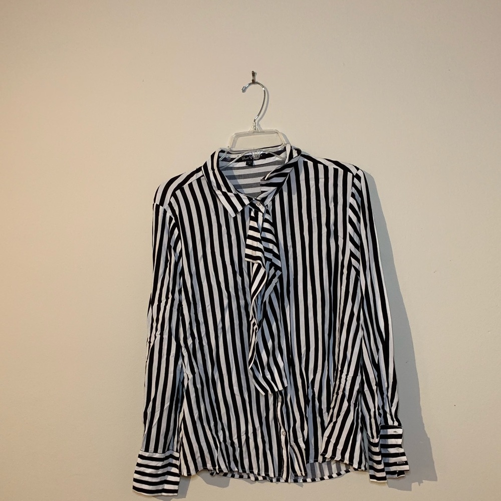 Velvet Heart size M blouse